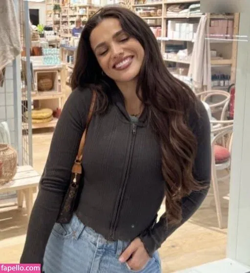 Jeje Lopes Onlyfans Photo Gallery 