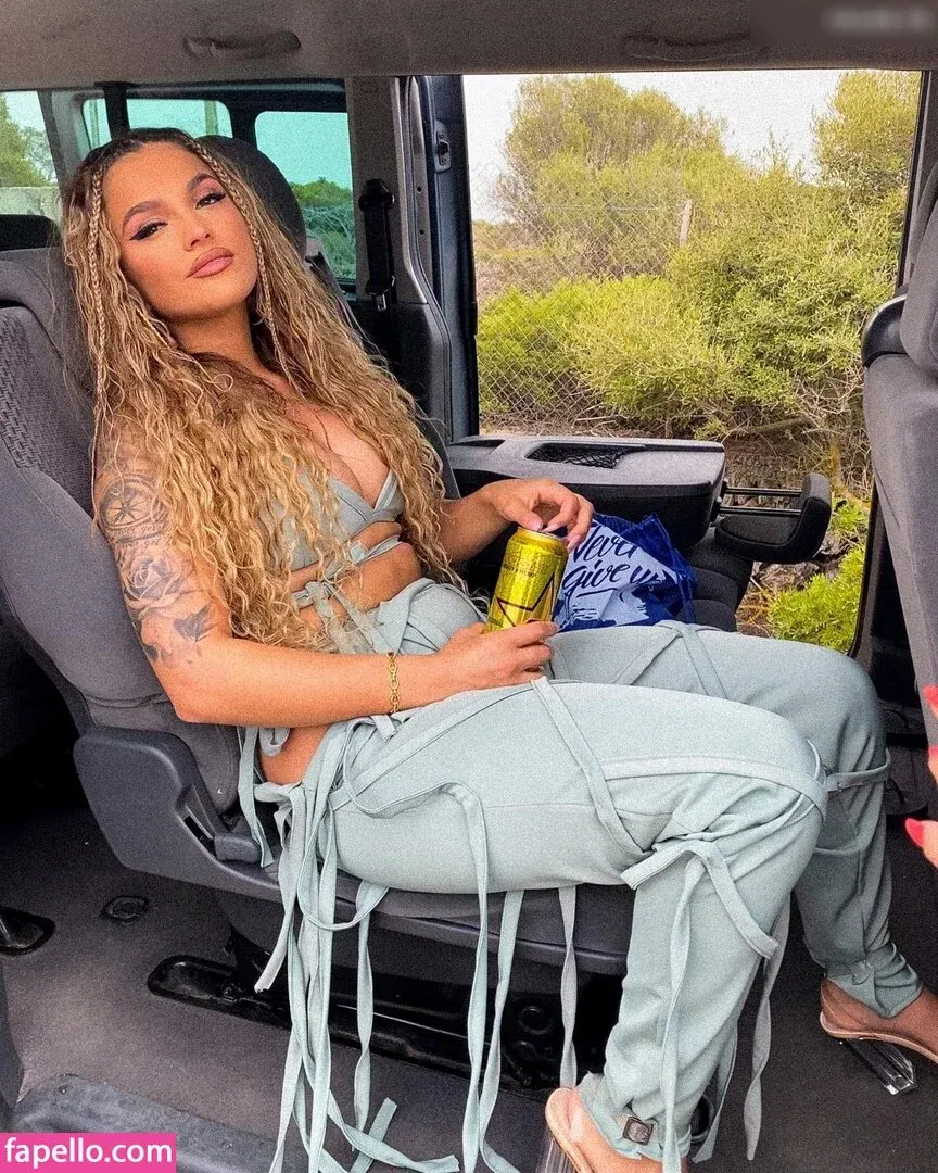 Jeje Lopes Onlyfans Photo Gallery 