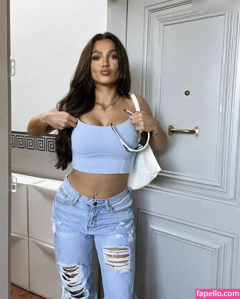 Jeje Lopes Onlyfans Photo Gallery 