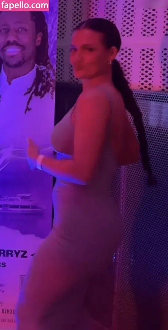 Jeje Lopes Onlyfans Photo Gallery 