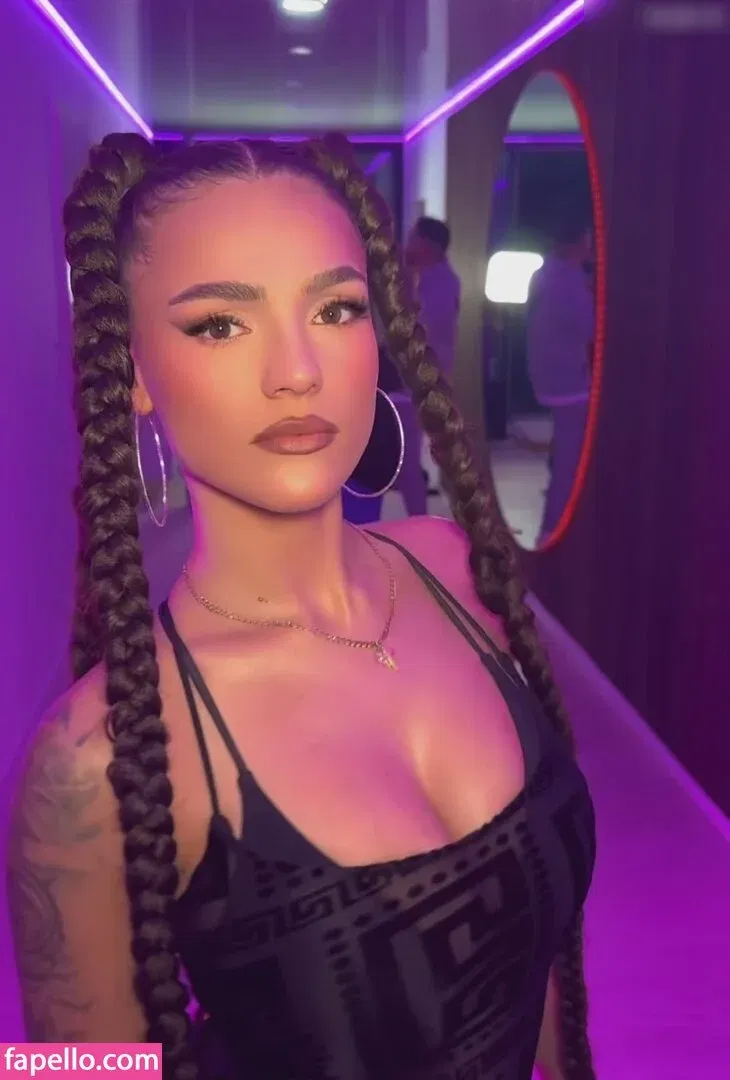 Jeje Lopes Onlyfans Photo Gallery 