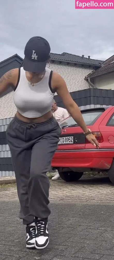 Jeje Lopes Onlyfans Photo Gallery 