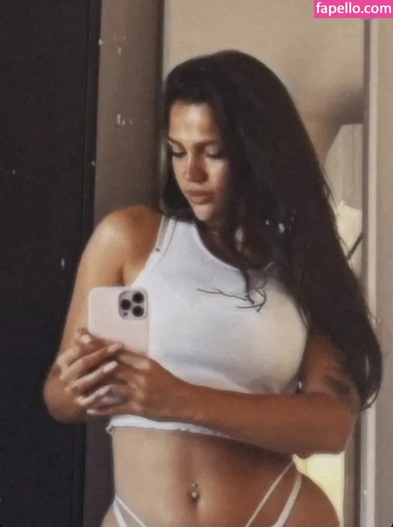 Jeje Lopes Onlyfans Photo Gallery 