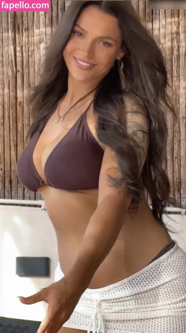 Jeje Lopes Onlyfans Photo Gallery 