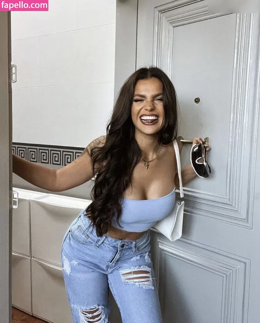 Jeje Lopes Onlyfans Photo Gallery 