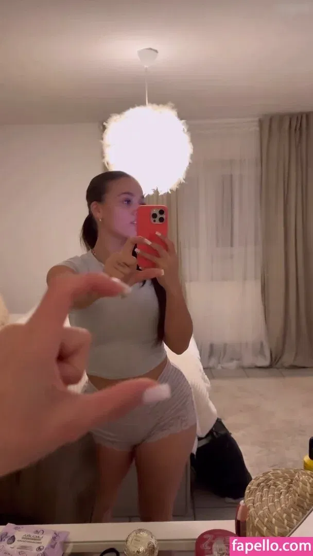 Jeje Lopes Onlyfans Photo Gallery 