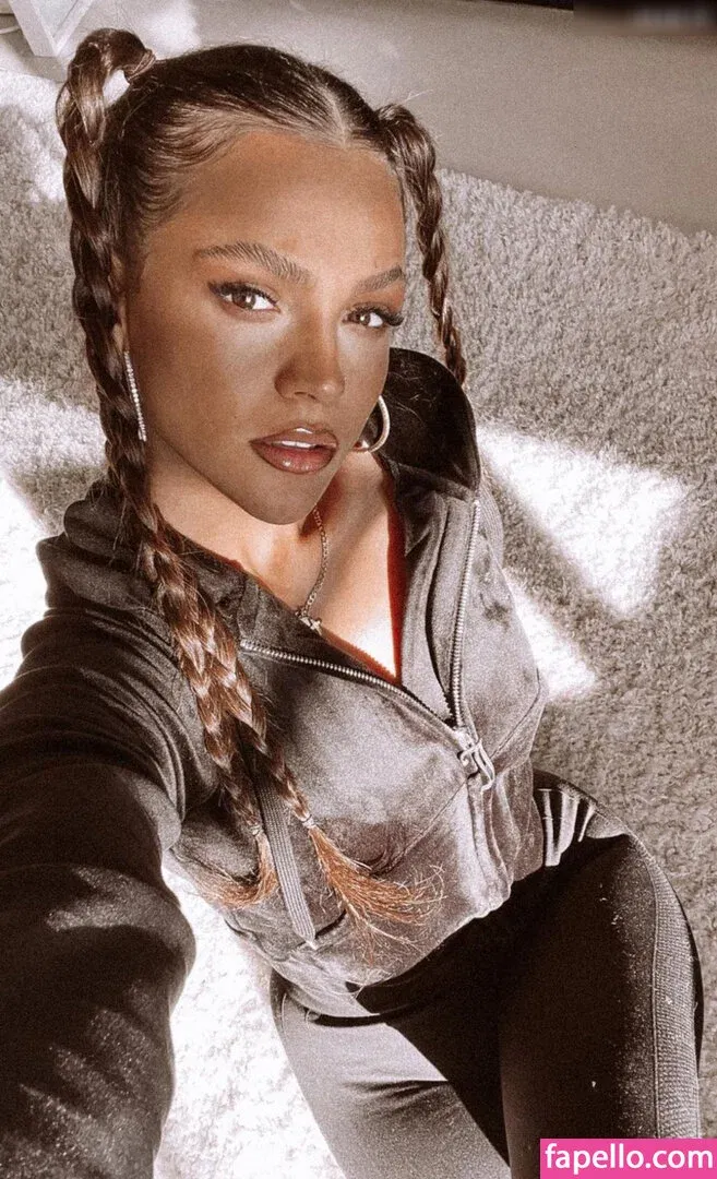 Jeje Lopes Onlyfans Photo Gallery 