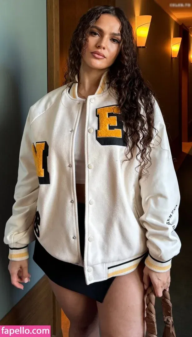 Jeje Lopes Onlyfans Photo Gallery 