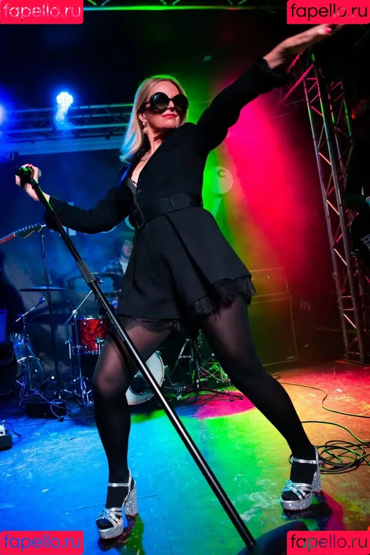 Clare Grogan Onlyfans Photo Gallery 