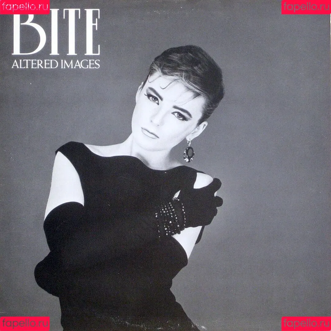 Clare Grogan Onlyfans Photo Gallery 