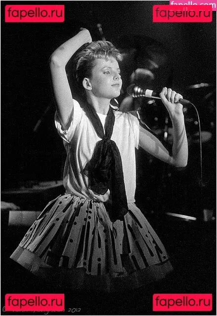Clare Grogan Onlyfans Photo Gallery 