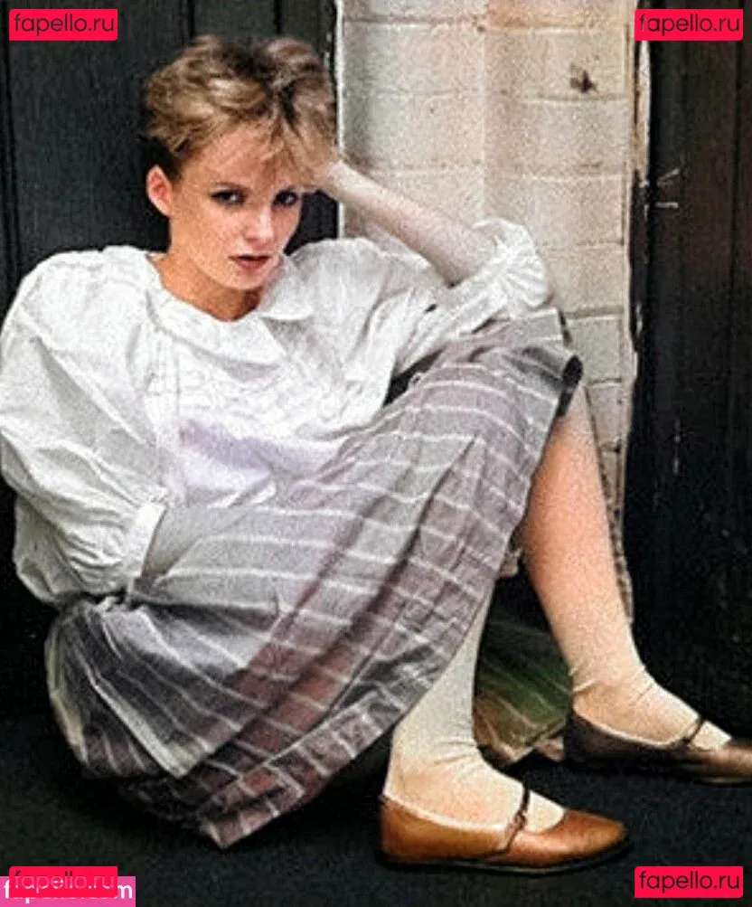 Clare Grogan Onlyfans Photo Gallery 