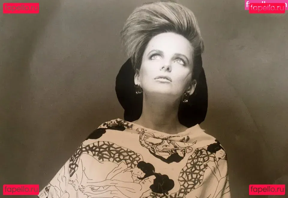 Clare Grogan Onlyfans Photo Gallery 