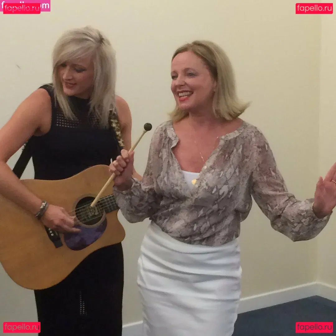 Clare Grogan Onlyfans Photo Gallery 