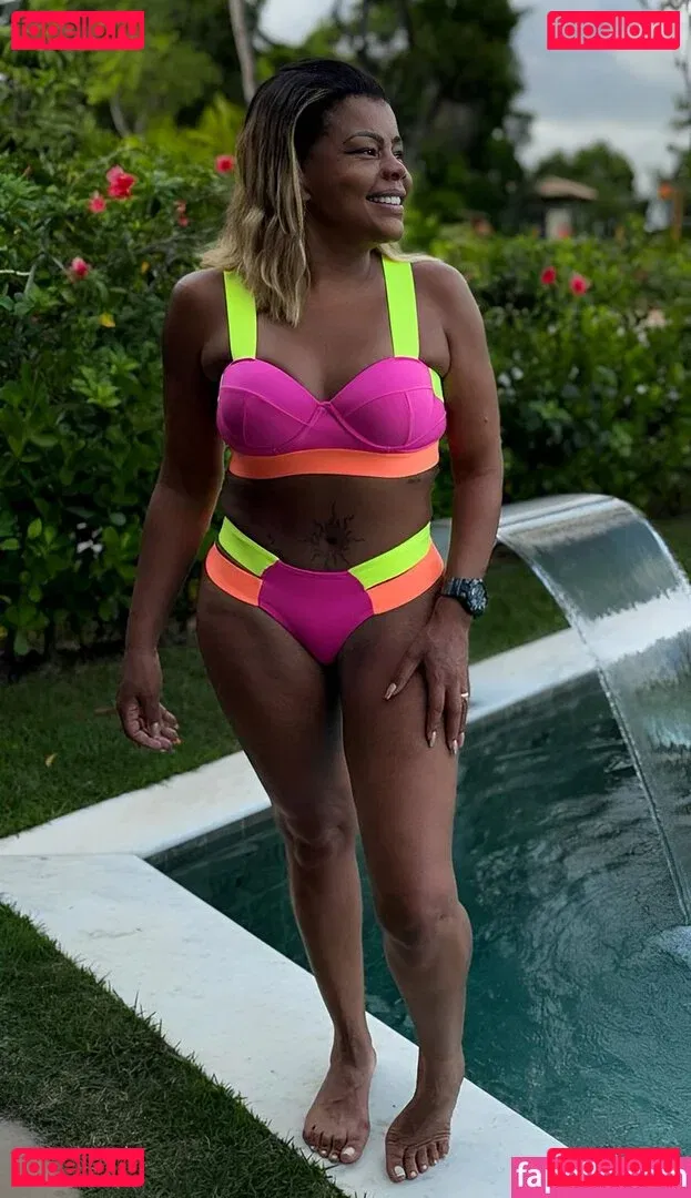 Tati Quebra Barraco Onlyfans Photo Gallery 