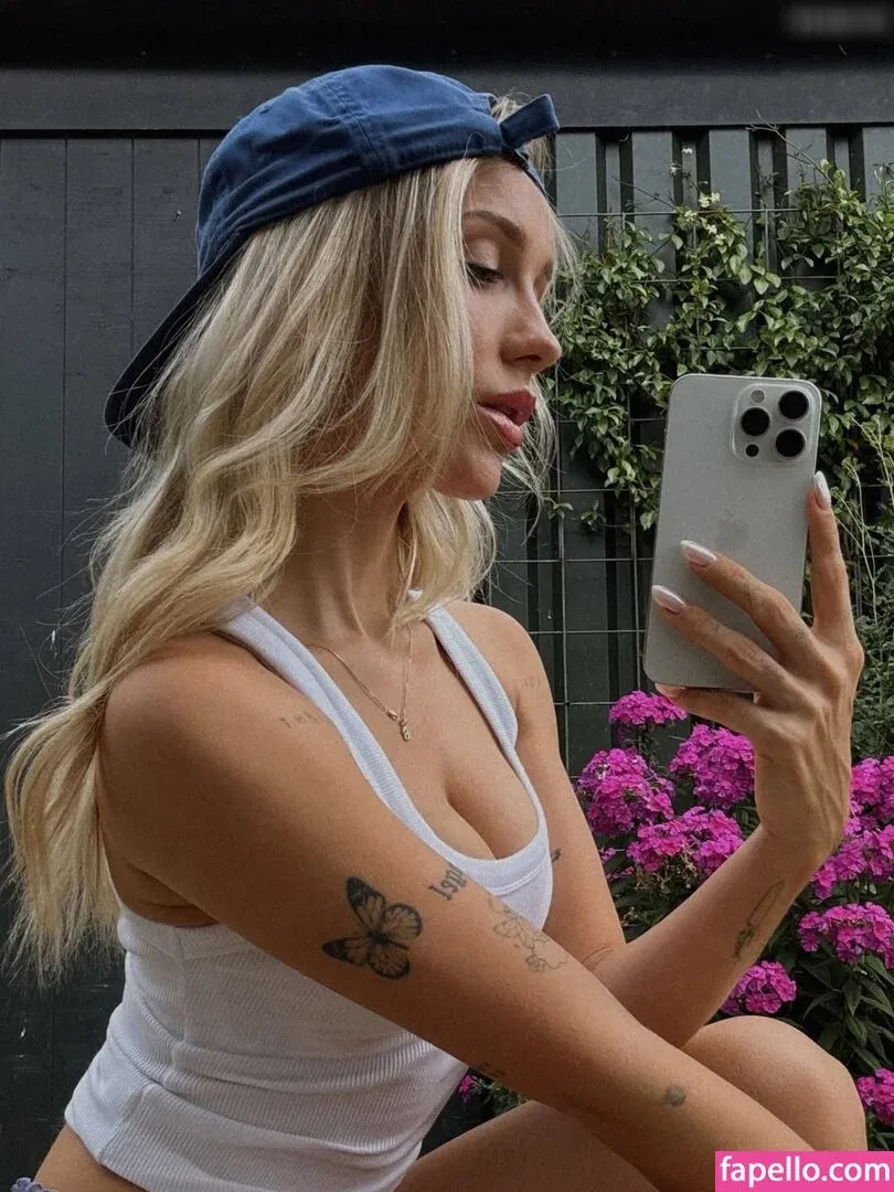 Ema Louise Onlyfans Photo Gallery 