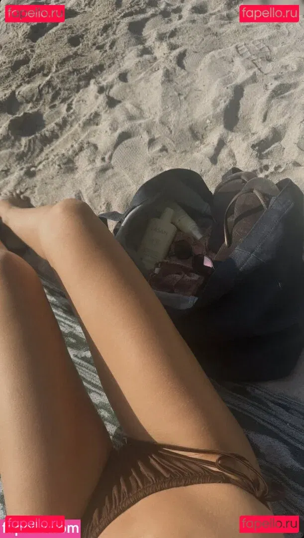 Ema Louise Onlyfans Photo Gallery 