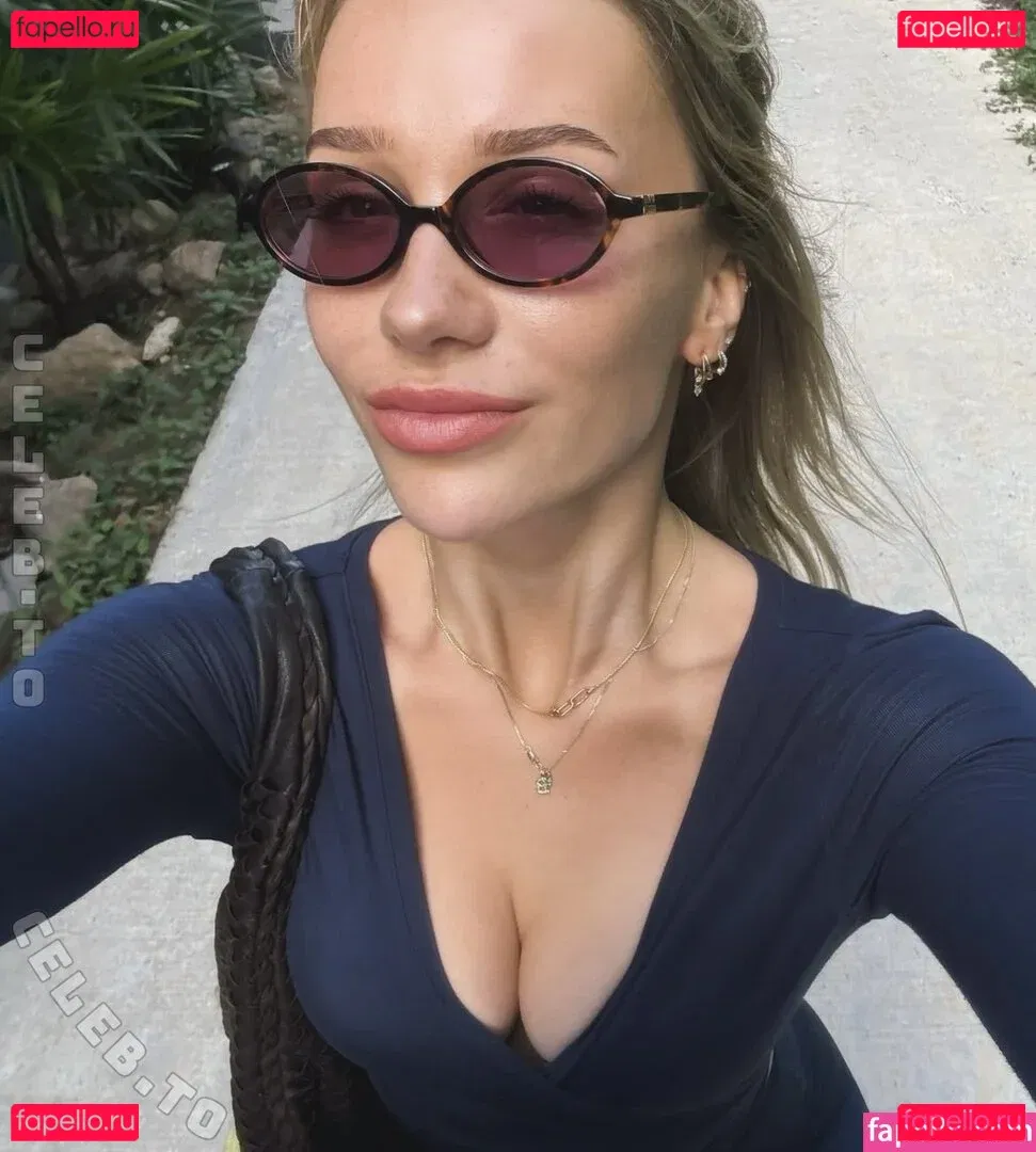 Ema Louise Onlyfans Photo Gallery 