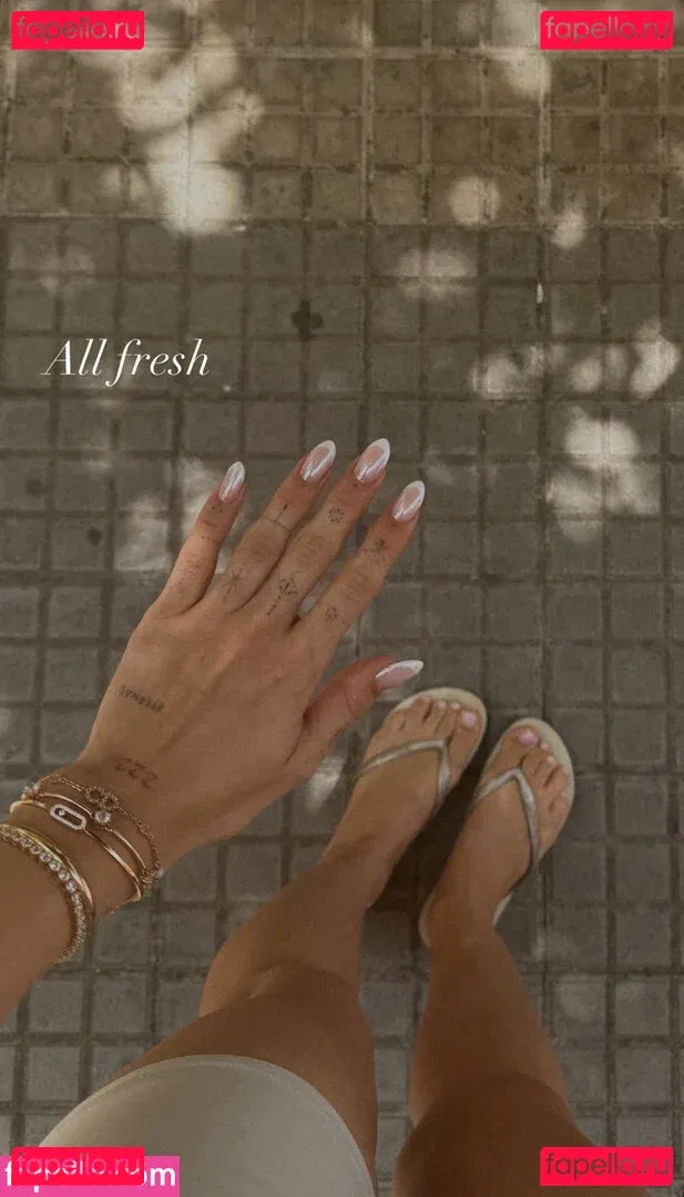 Ema Louise Onlyfans Photo Gallery 