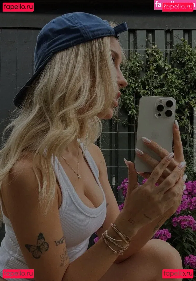 Ema Louise Onlyfans Photo Gallery 