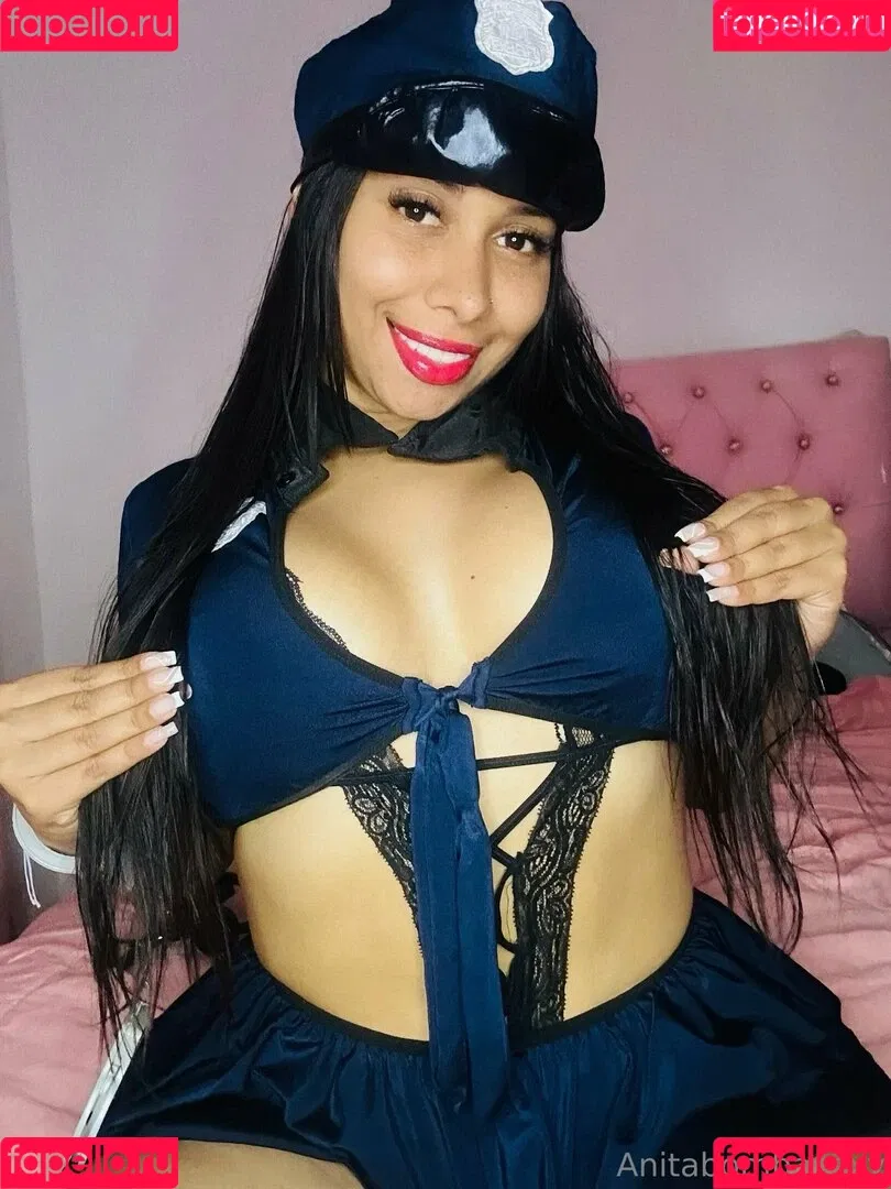 anitabombasexy Onlyfans Photo Gallery 