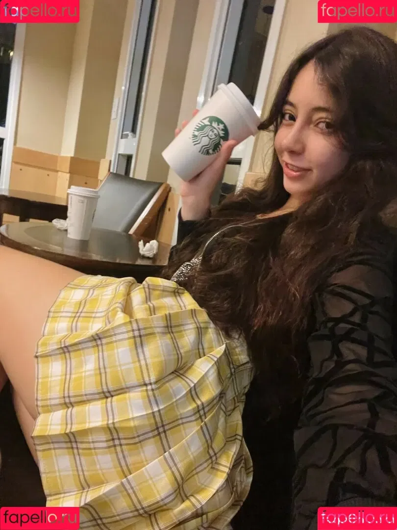 Baby Caroline Onlyfans Photo Gallery 