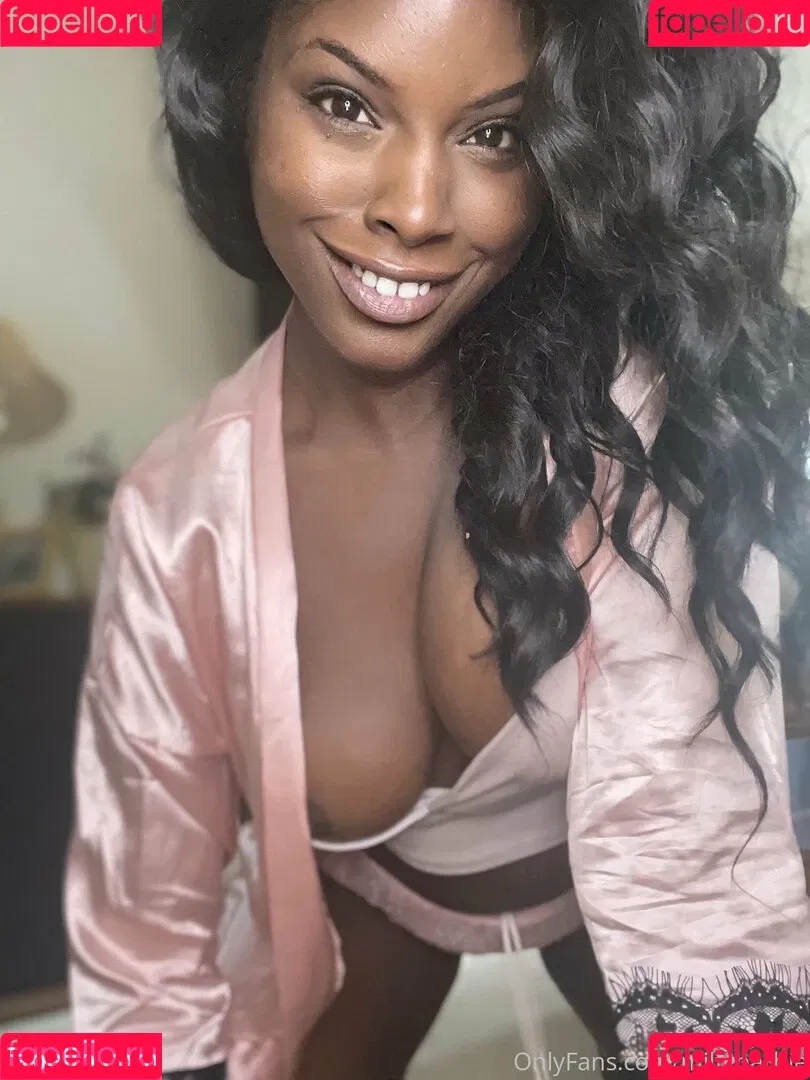 yourfavmodel24 Onlyfans Photo Gallery 