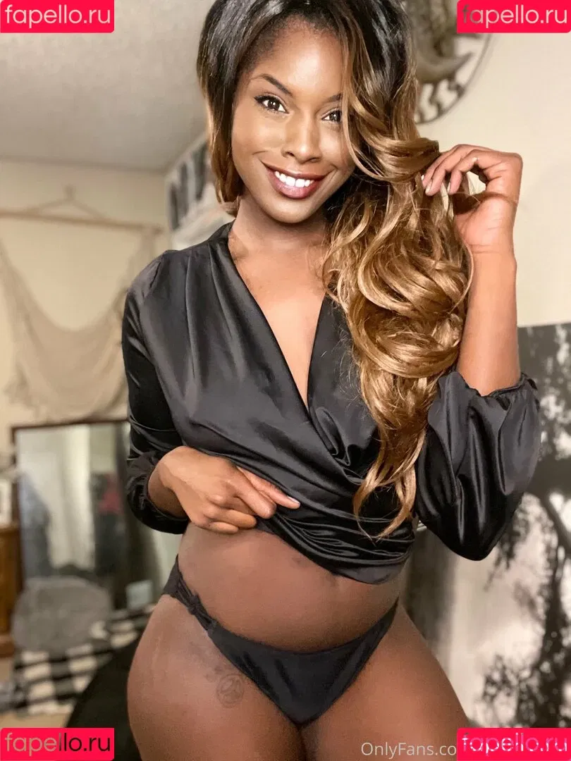 yourfavmodel24 Onlyfans Photo Gallery 