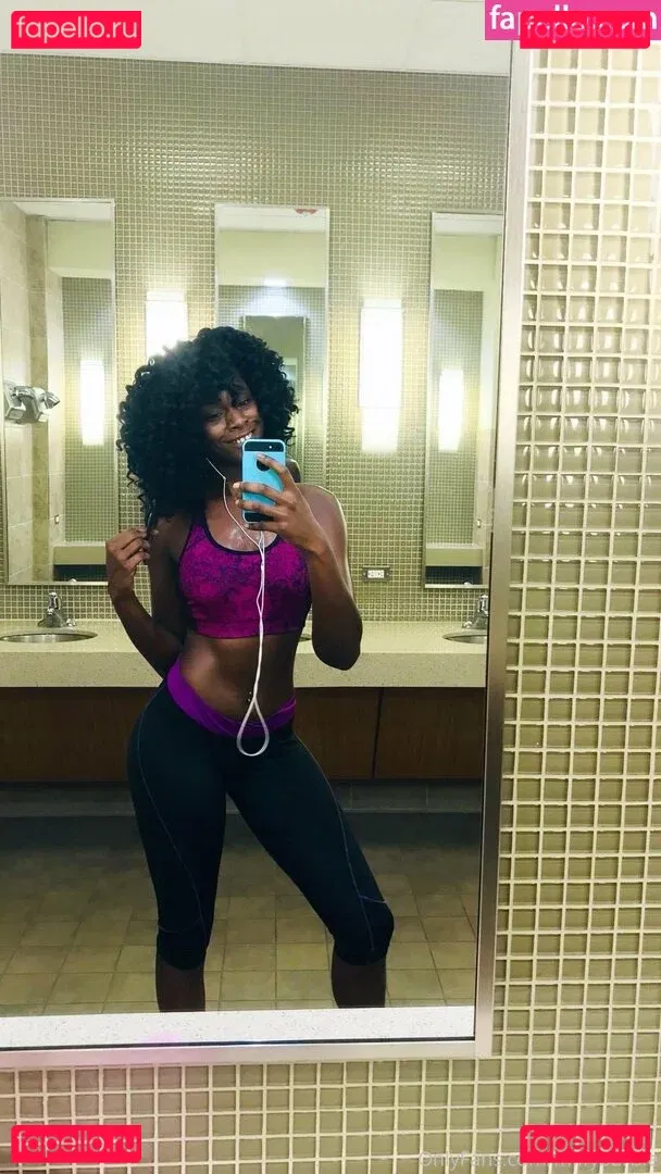 yourfavmodel24 Onlyfans Photo Gallery 