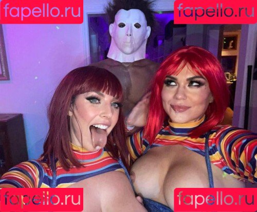 Angela White Onlyfans Photo Gallery 