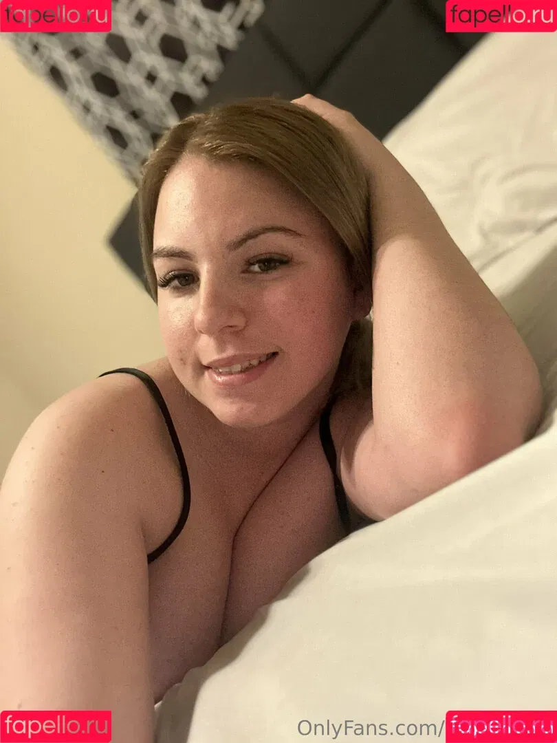 kellsbums Onlyfans Photo Gallery 