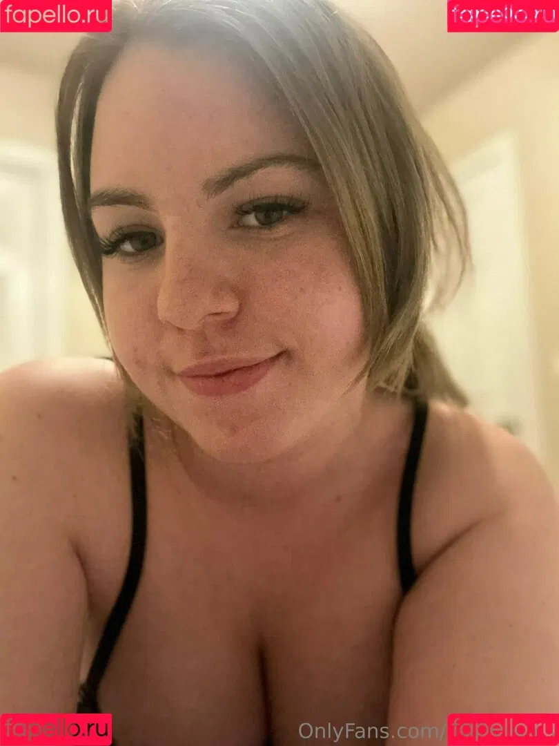 kellsbums Onlyfans Photo Gallery 