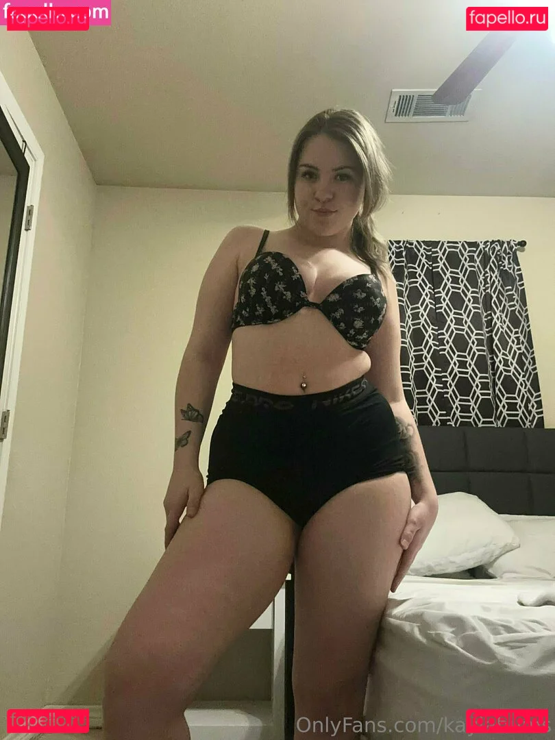 kellsbums Onlyfans Photo Gallery 