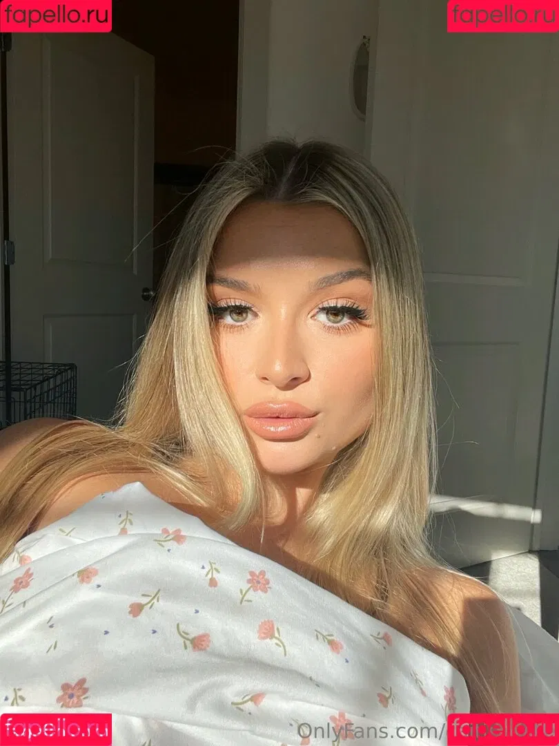 Caitie.rosie Onlyfans Photo Gallery 