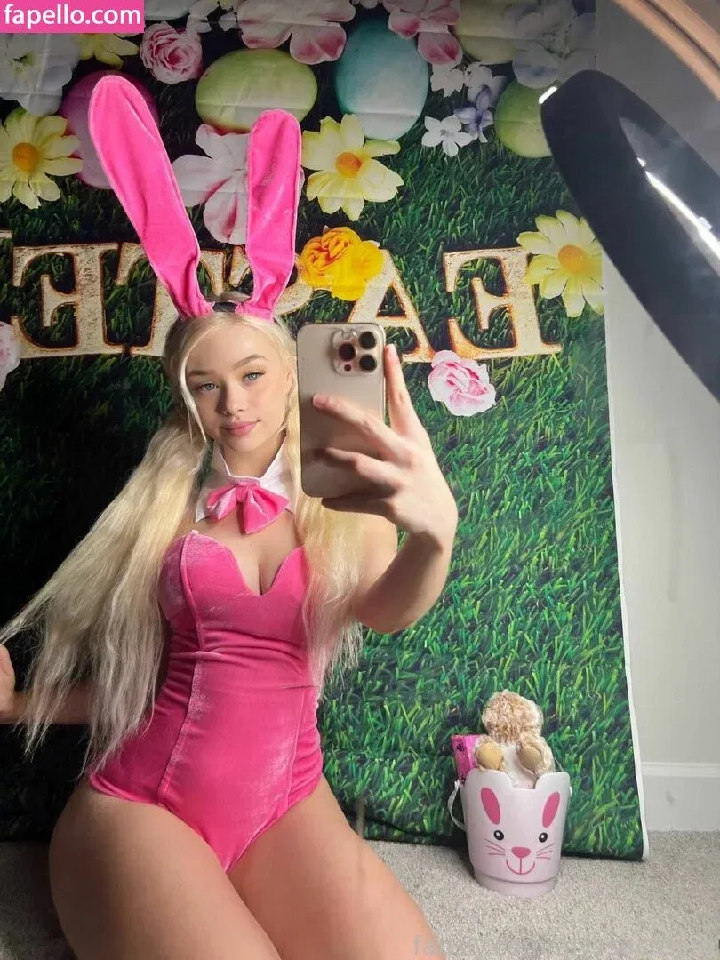 alyssacream Onlyfans Photo Gallery 