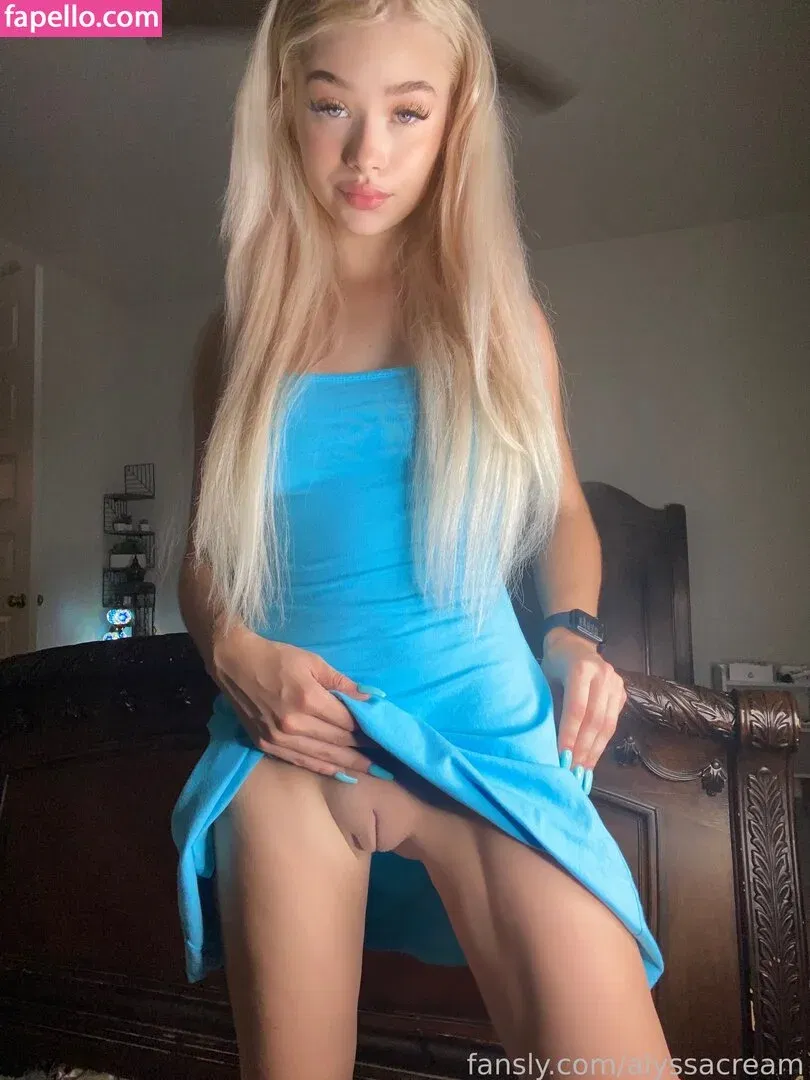 alyssacream Onlyfans Photo Gallery 
