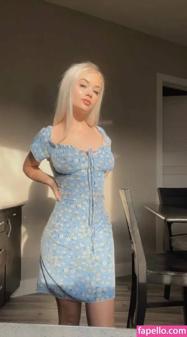 alyssacream Onlyfans Photo Gallery 