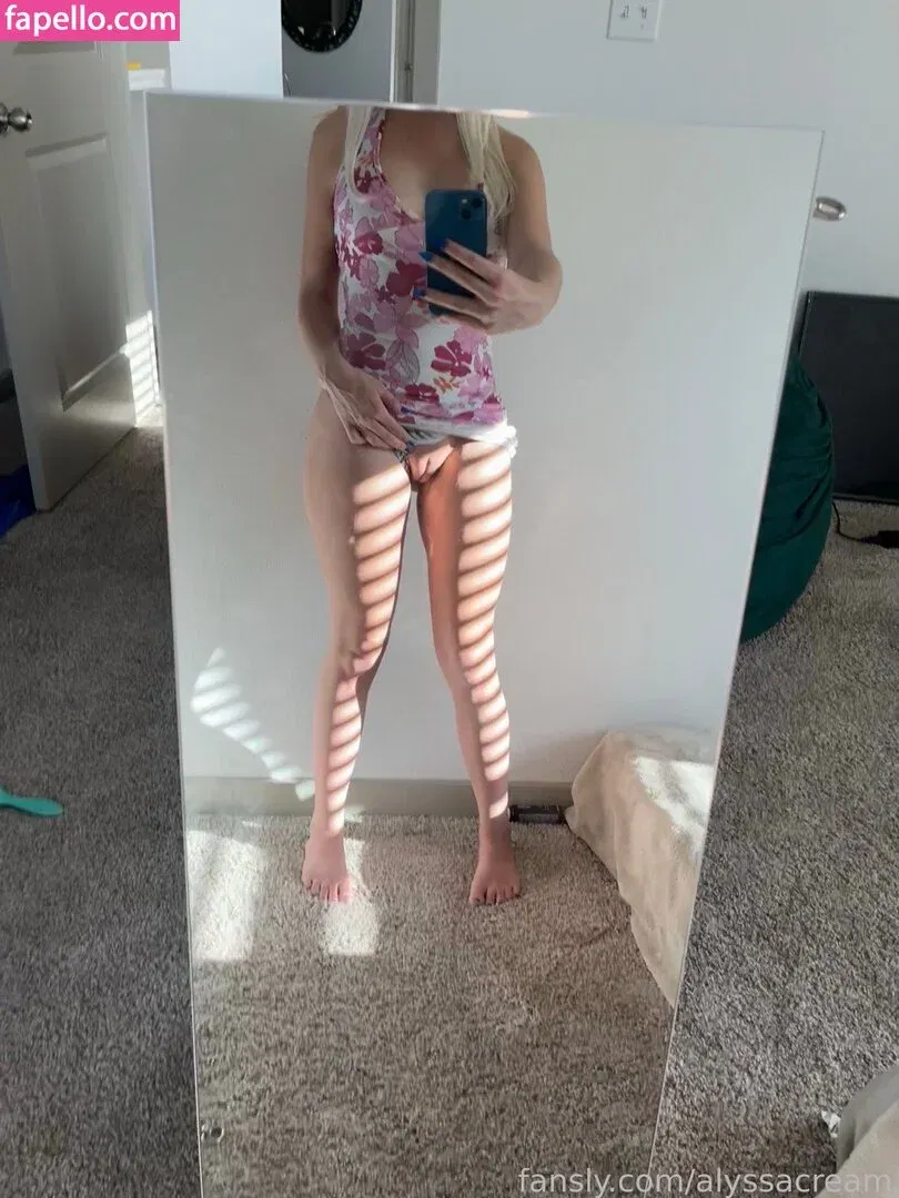 alyssacream Onlyfans Photo Gallery 