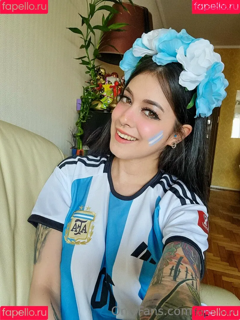 meivox Onlyfans Photo Gallery 