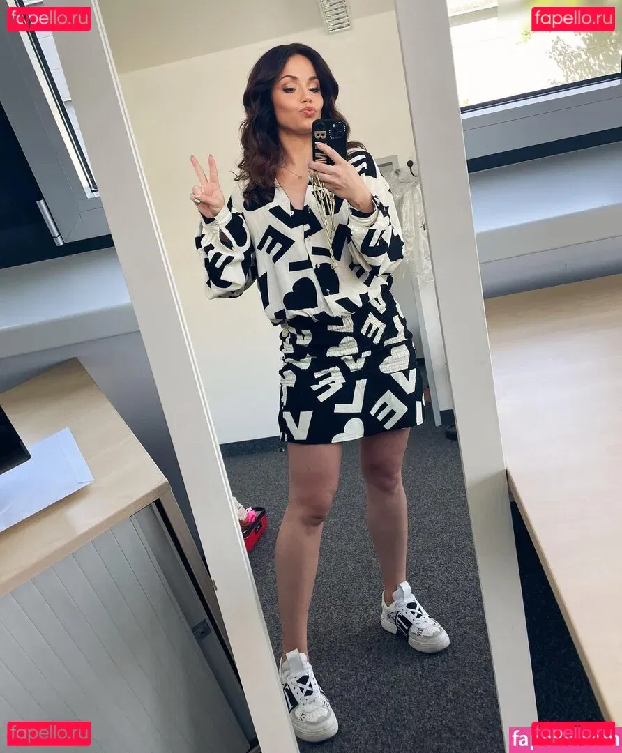 Christina Luft Onlyfans Photo Gallery 