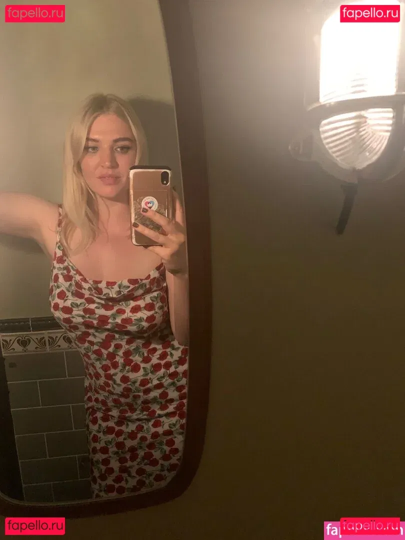 Rebecca Lucy Taylor Onlyfans Photo Gallery 