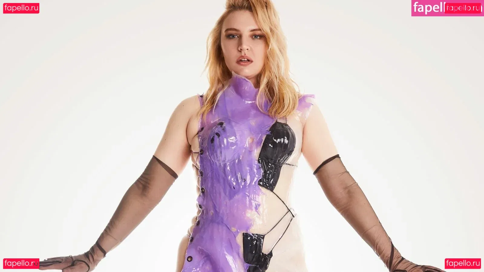 Rebecca Lucy Taylor Onlyfans Photo Gallery 