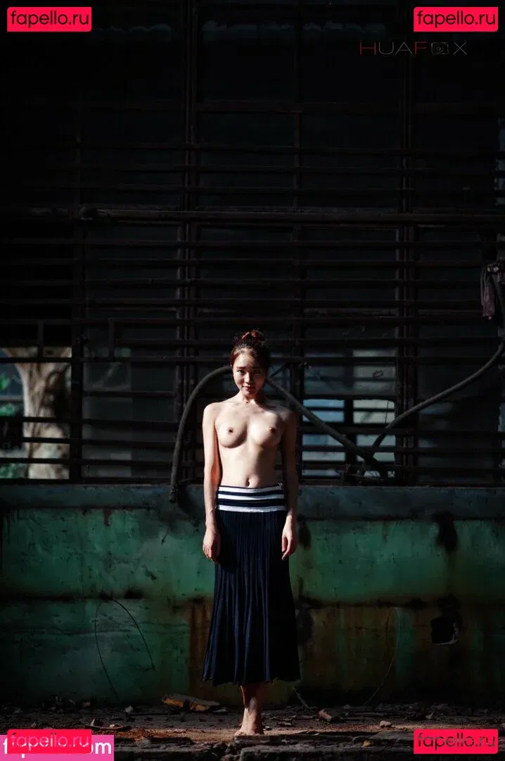 HuaFox Onlyfans Photo Gallery 