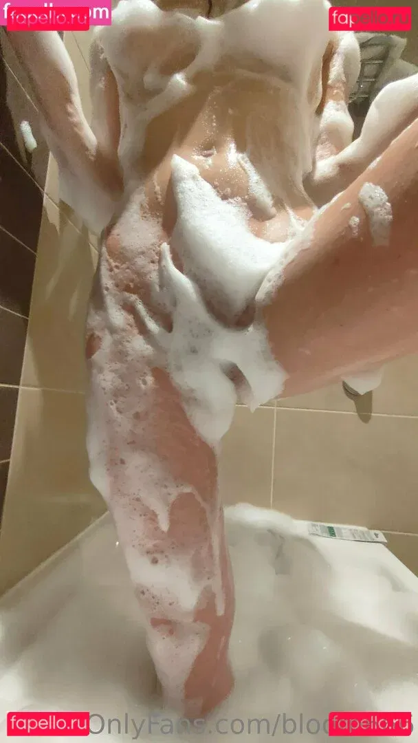 bloom666 Onlyfans Photo Gallery 