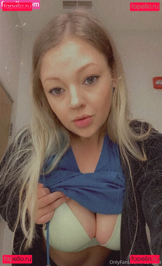 reallybre Onlyfans Photo Gallery 