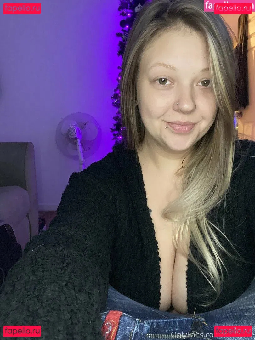 reallybre Onlyfans Photo Gallery 