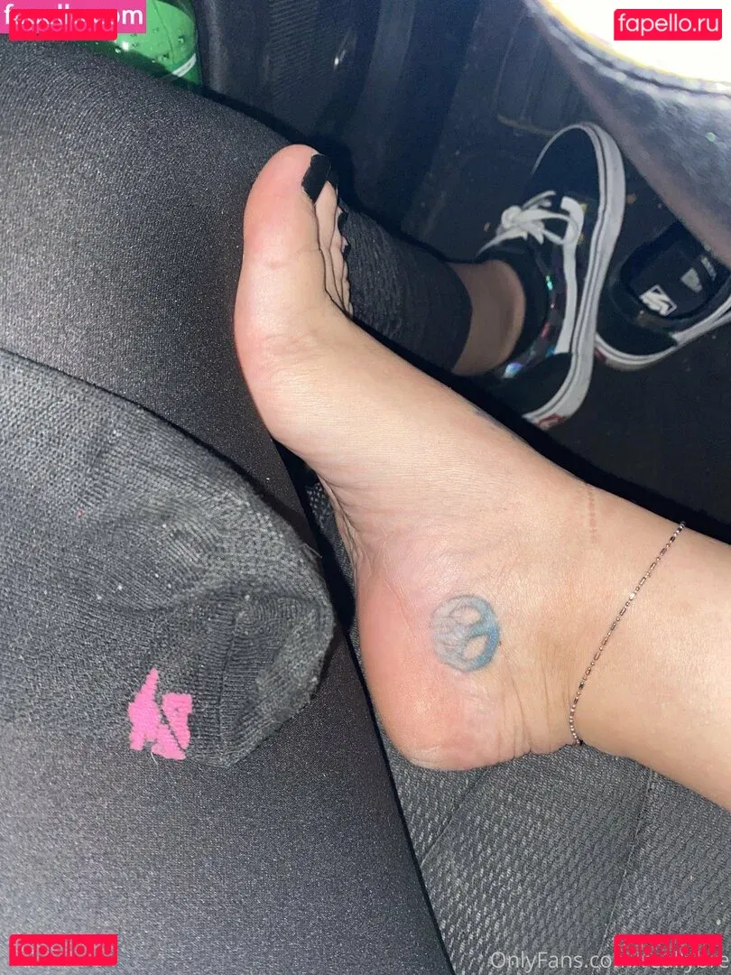 reallybre Onlyfans Photo Gallery 