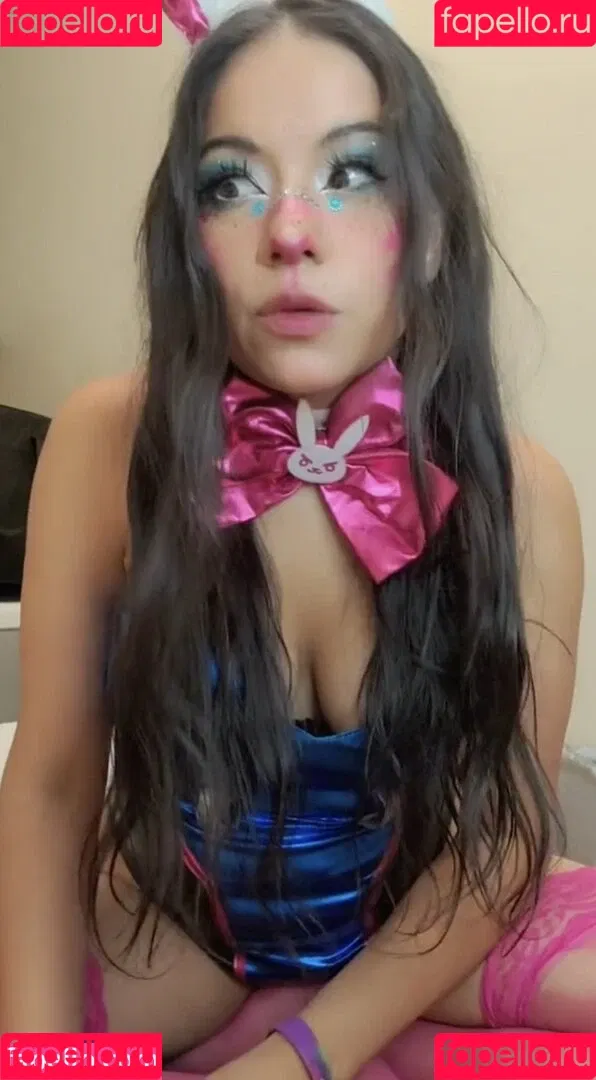 Youniklunatik Onlyfans Photo Gallery 