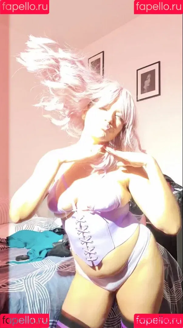 Youniklunatik Onlyfans Photo Gallery 