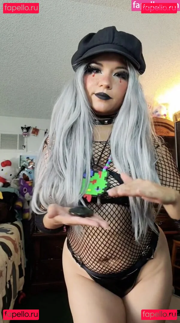 Youniklunatik Onlyfans Photo Gallery 